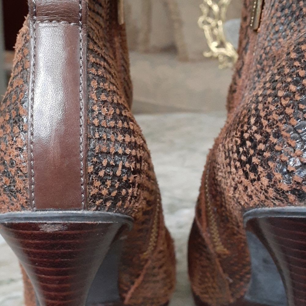 Michael Kors boots - Picture 7 of 15